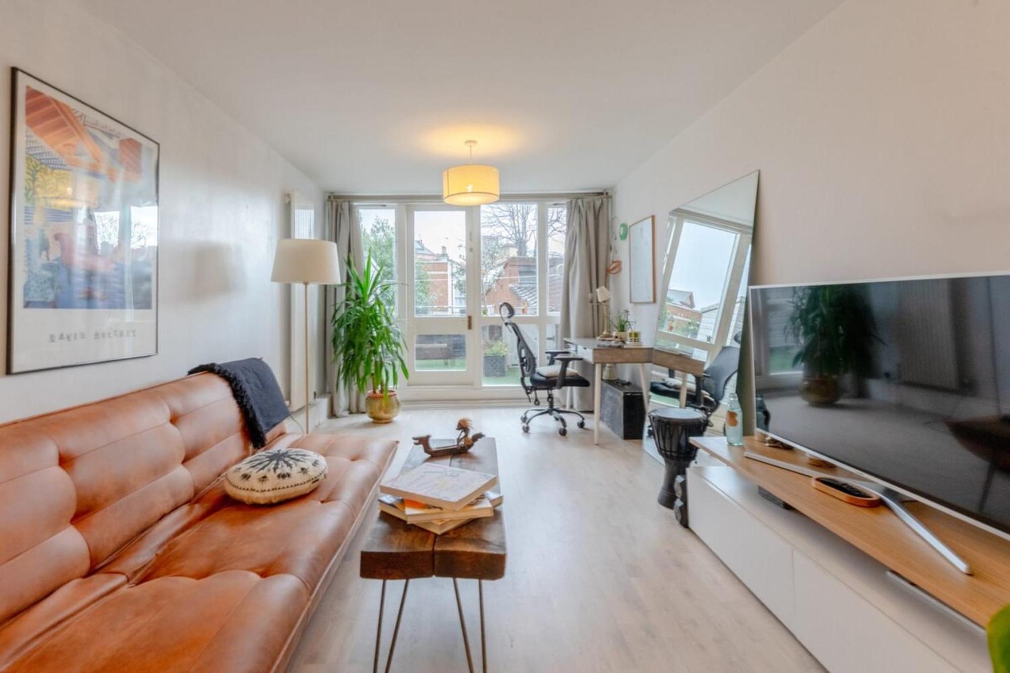 Stunning 1bd Flat W Garden Area Kentish Town! London