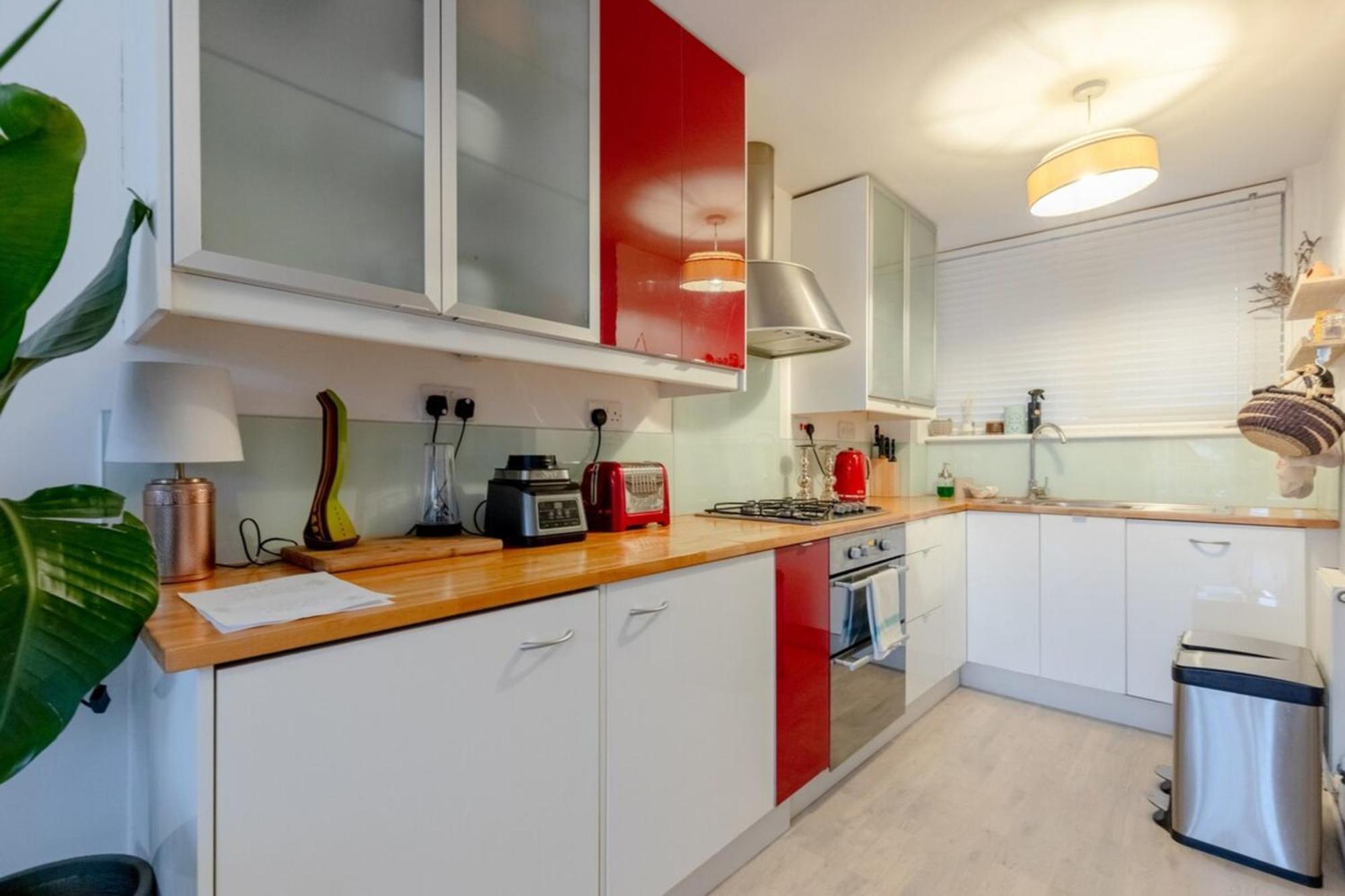 Stunning 1bd Flat W Garden Area Kentish Town! *