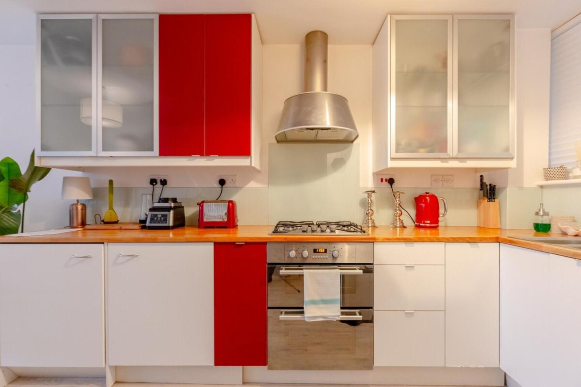 Stunning 1bd Flat W Garden Area Kentish Town!