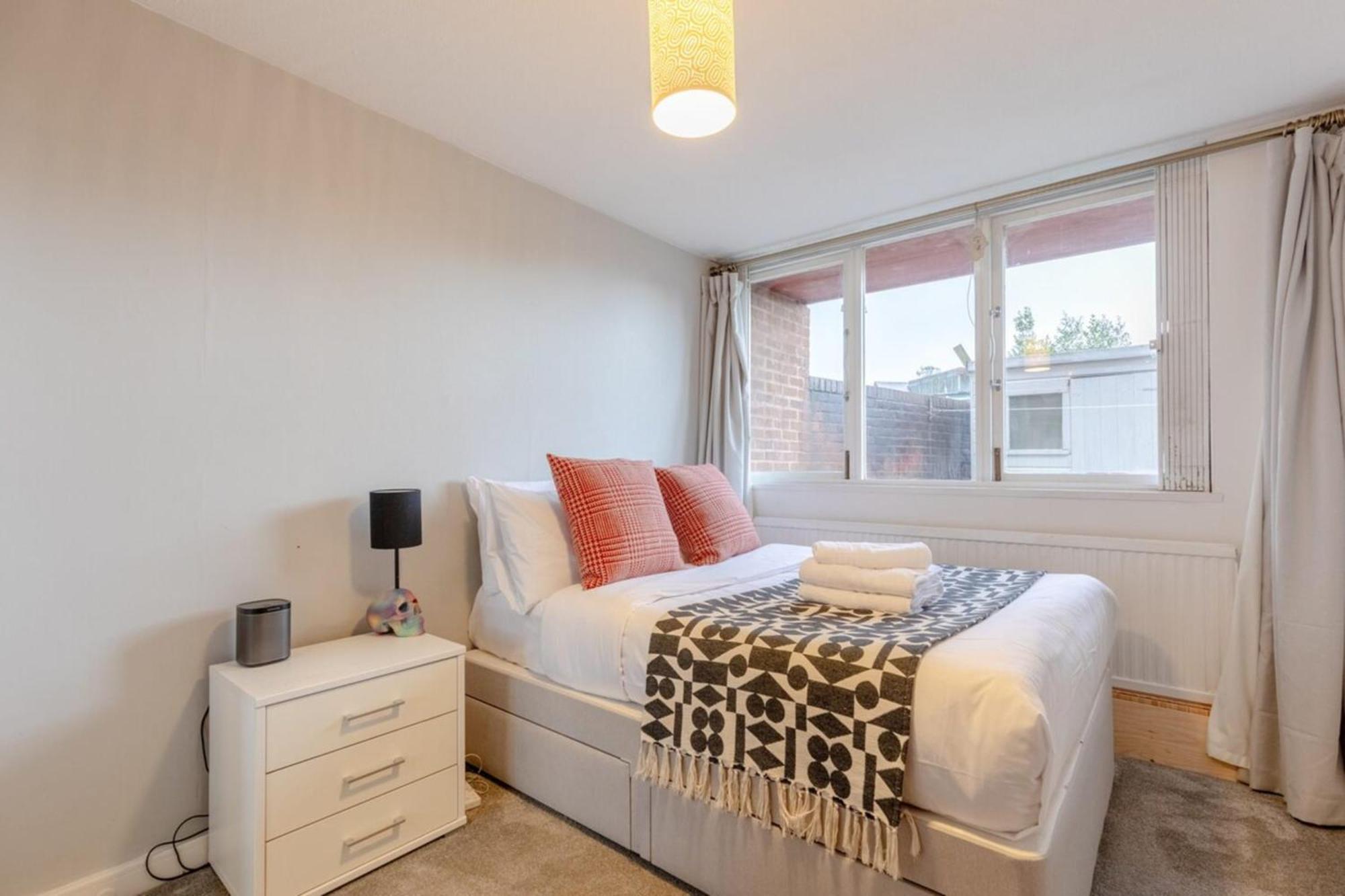 Stunning 1bd Flat W Garden Area Kentish Town! Apartment *